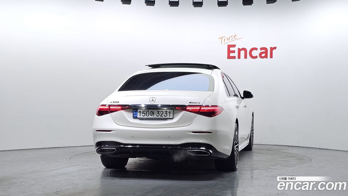 Mercedes-Benz S-Class 2021