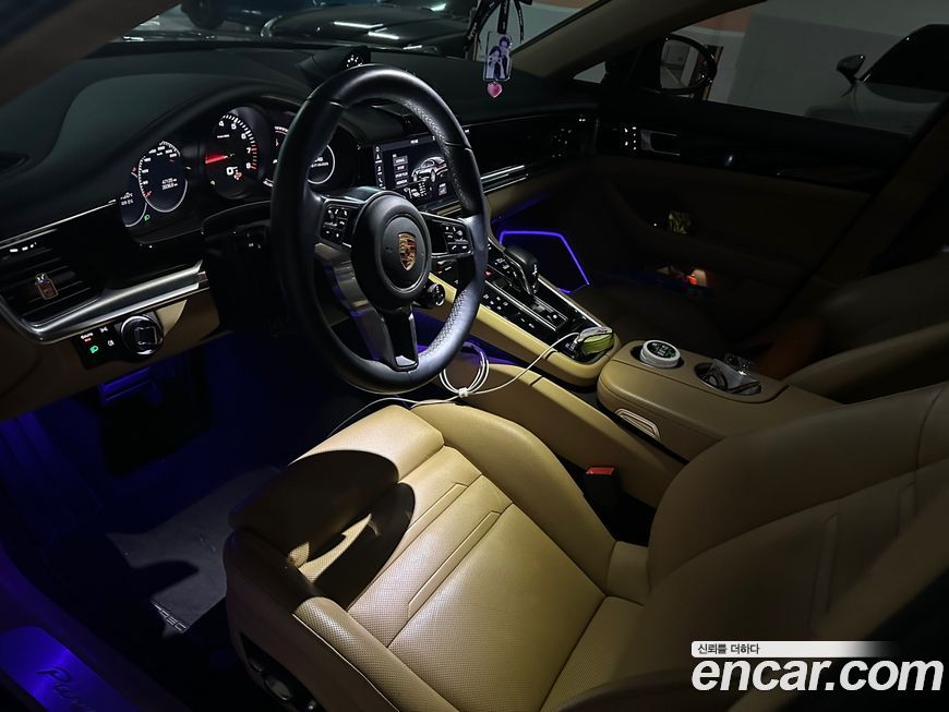 Porsche Panamera 2018