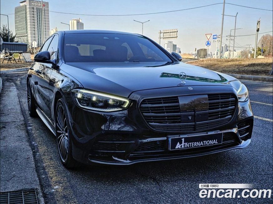 Mercedes-Benz S-Class 2022