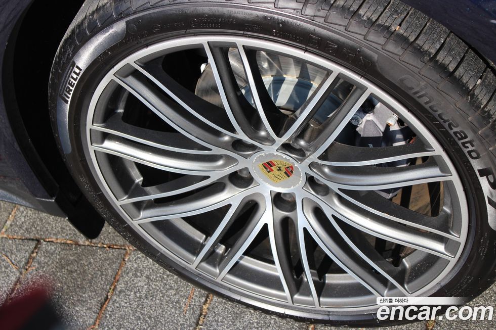 Porsche Panamera 2020