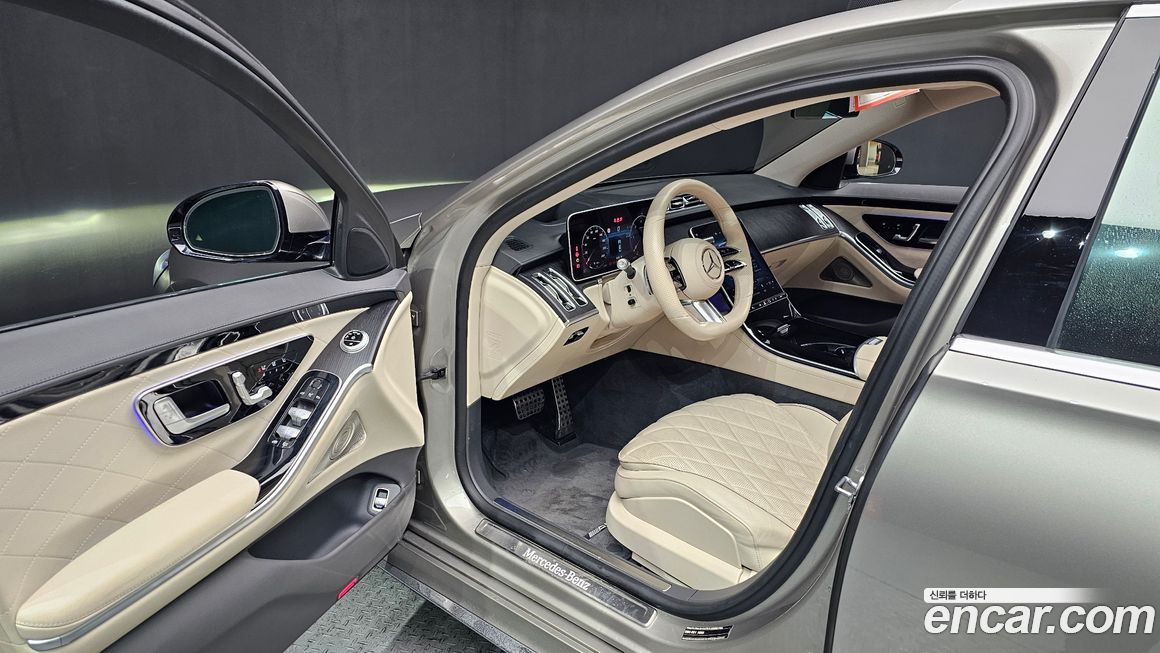 Mercedes-Benz S-Class 2022