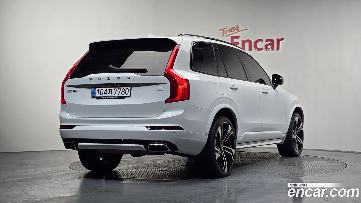 Volvo XC90 2021