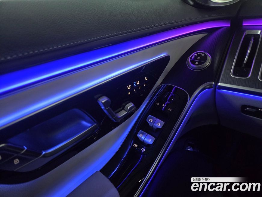 Mercedes-Benz S-Class 2026