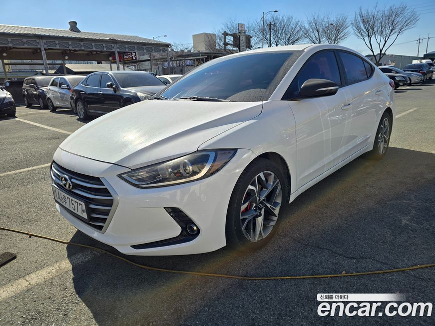 Hyundai AVANTE 2016