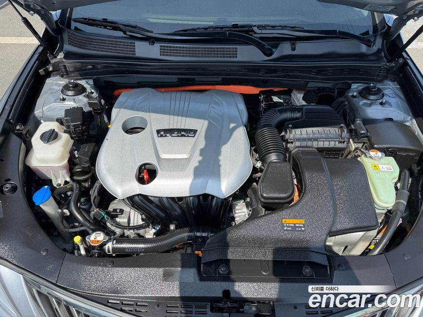 Hyundai Grandeur 2016