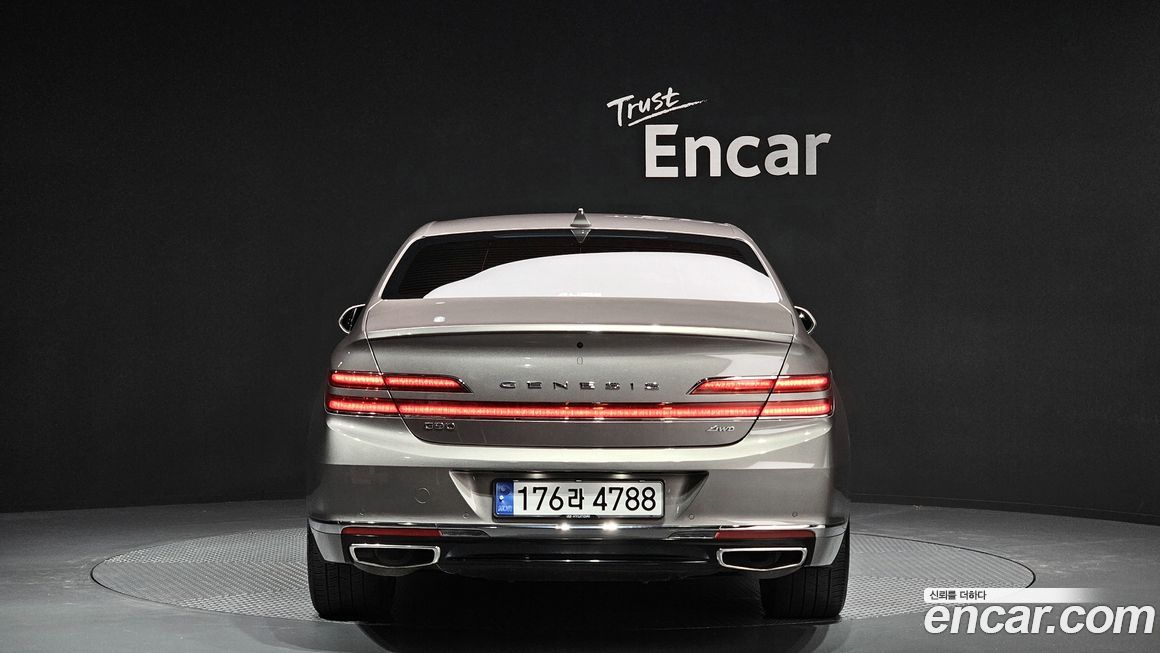 Genesis G90 2021