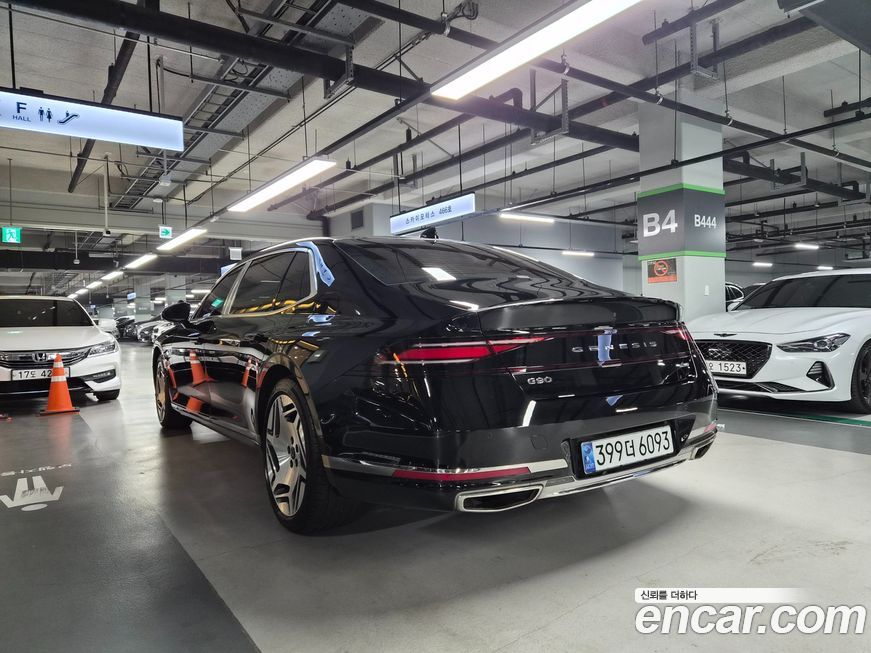 Genesis G90 2023