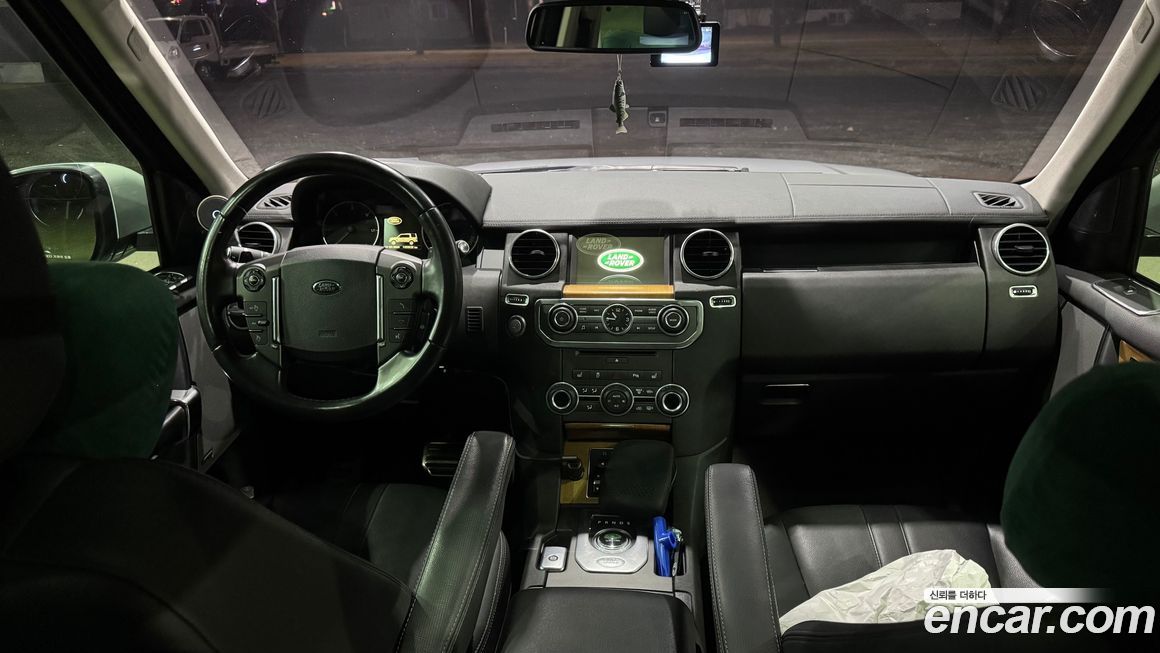 Land Rover Discovery 2015