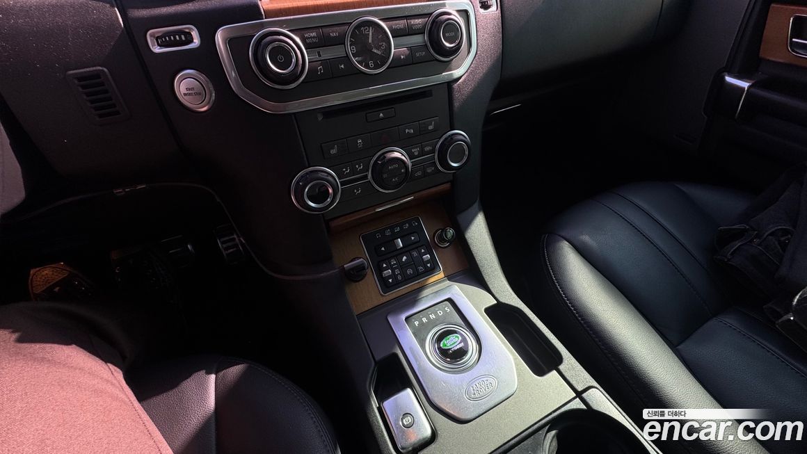 Land Rover Discovery 2015