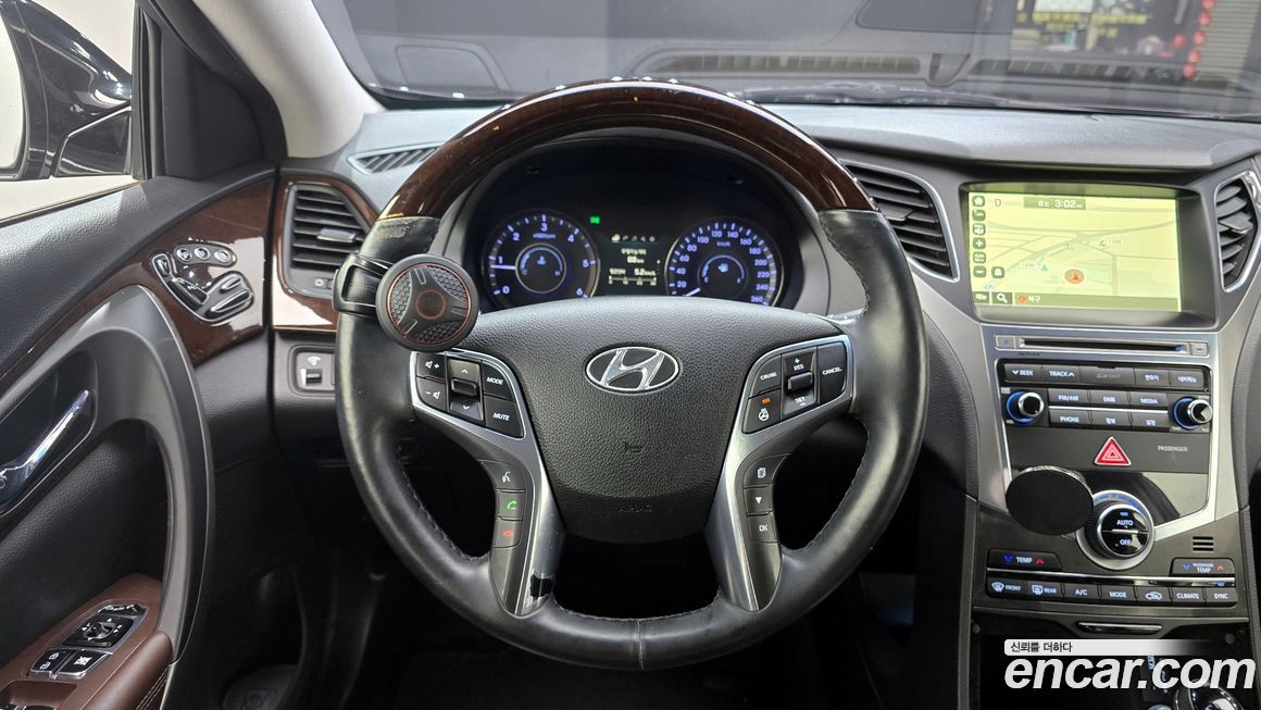 Hyundai Grandeur 2016