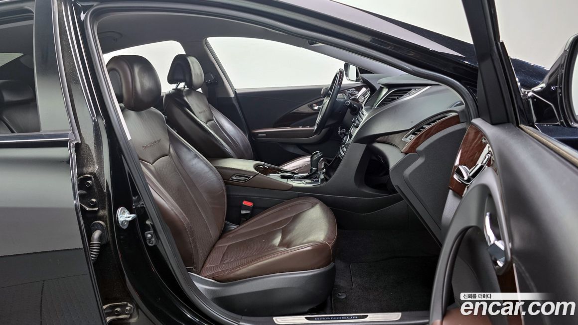 Hyundai Grandeur 2016