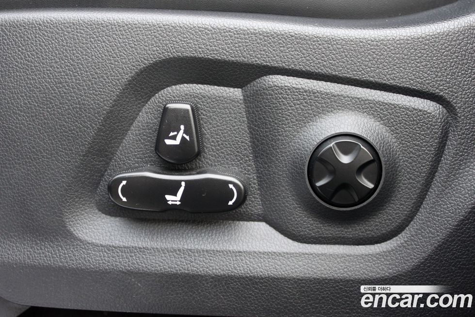 KG_Mobility_Ssangyong Rexton 2020