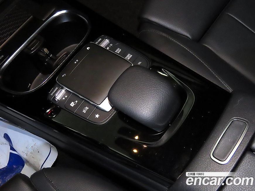 Mercedes-Benz A-Class 2021