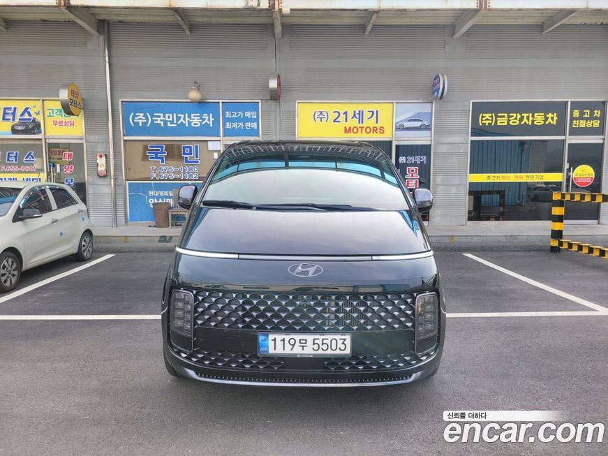 Hyundai Staria 2022