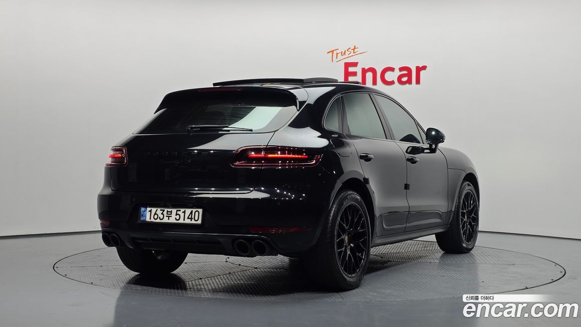 Porsche Macan 2018