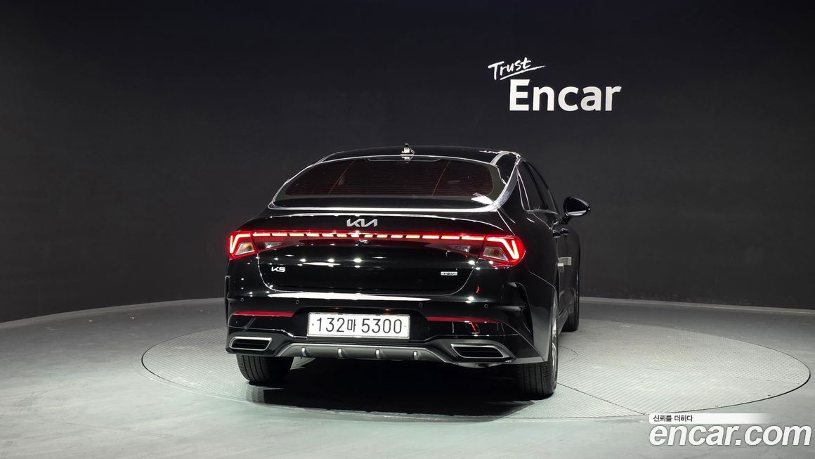 Kia K5 2023