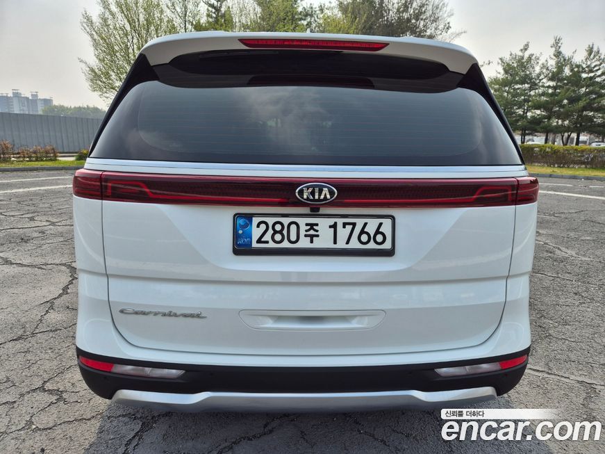 Kia Canival 2021