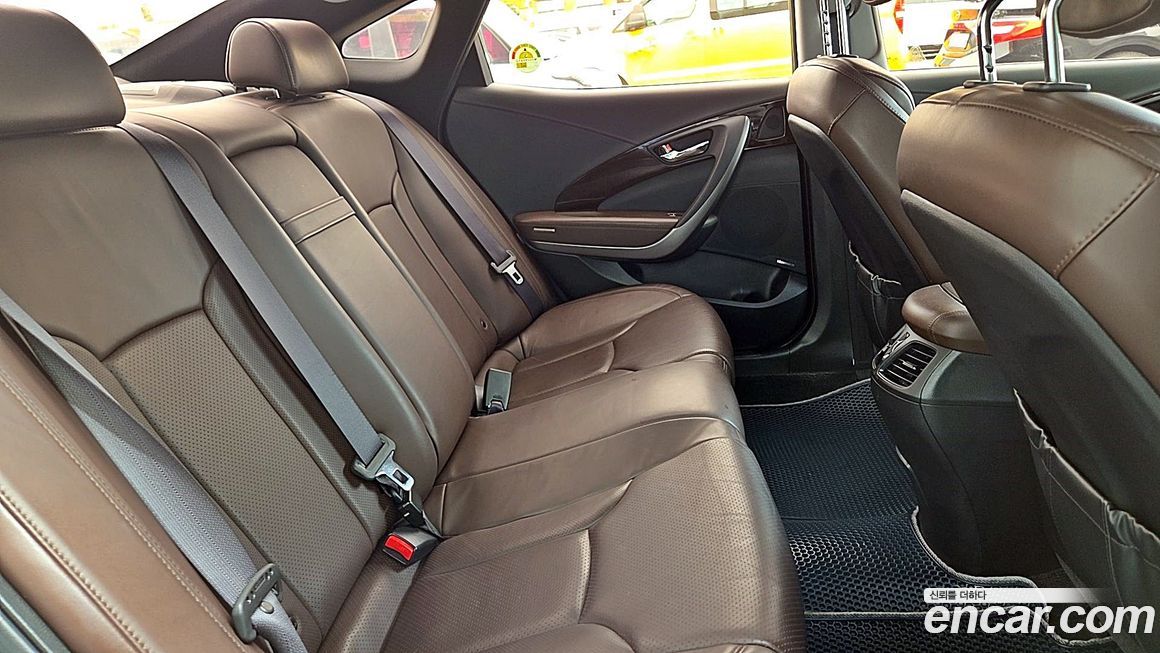 Hyundai Grandeur 2012