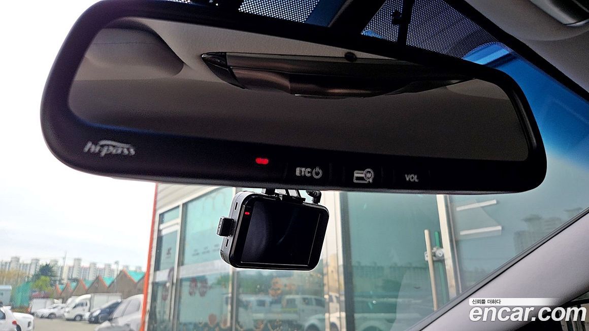 Hyundai Grandeur 2012