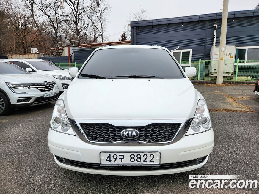Kia Canival 2013