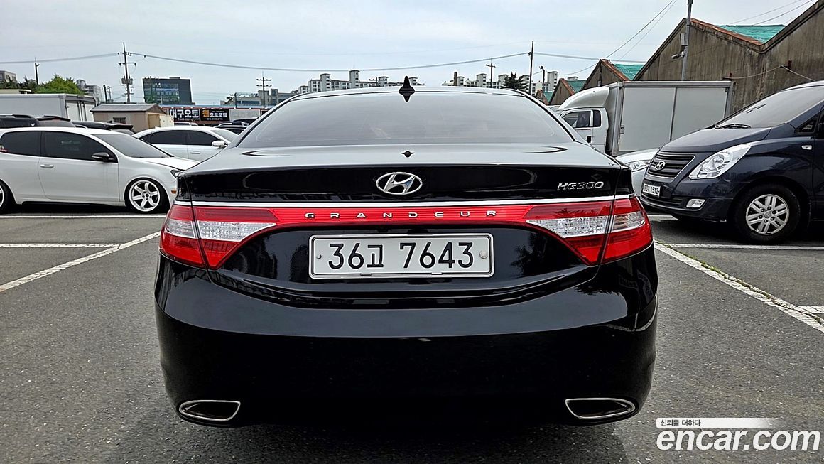 Hyundai Grandeur 2012