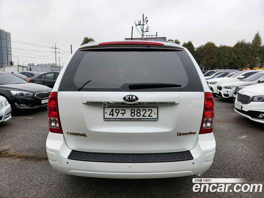 Kia Canival 2013