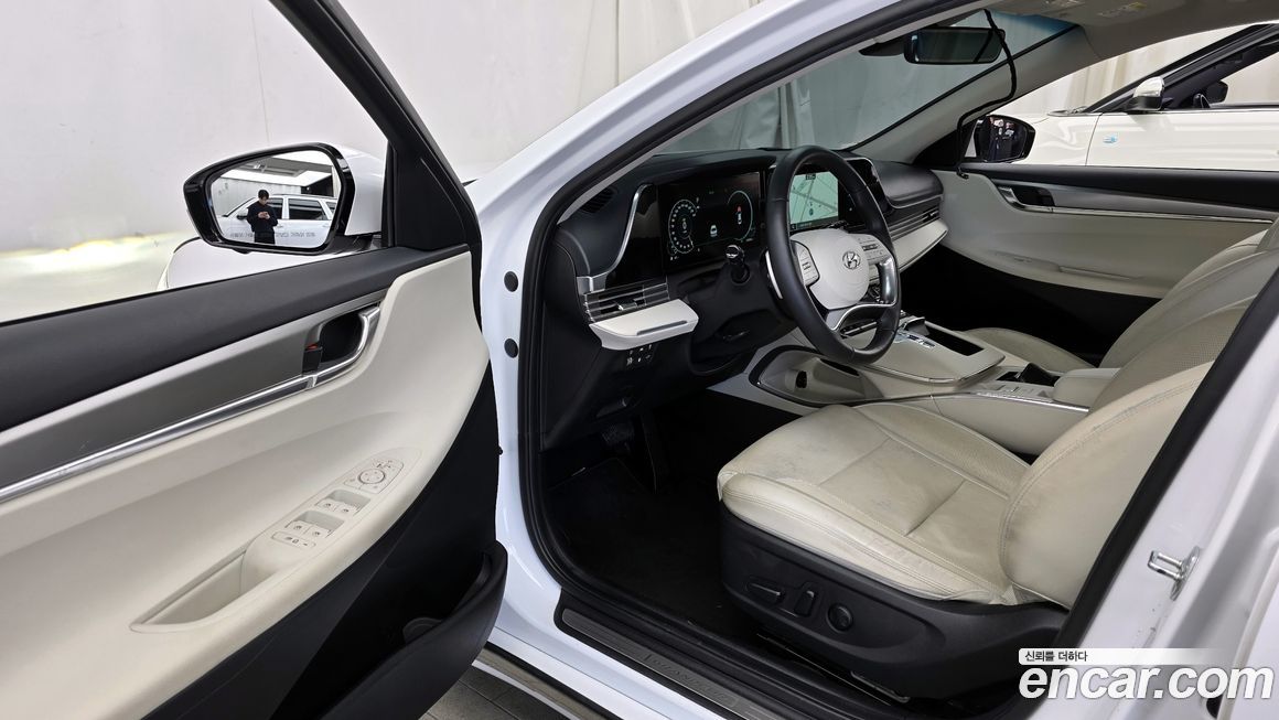 Hyundai Grandeur 2022