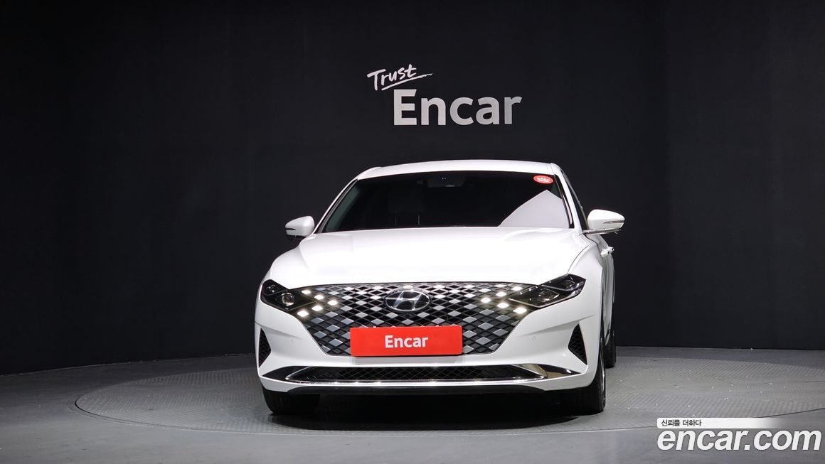 Hyundai Grandeur 2022