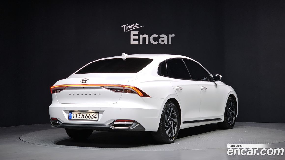 Hyundai Grandeur 2022