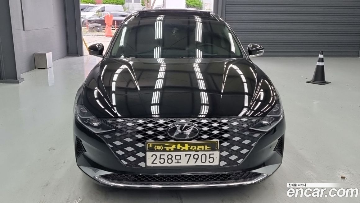 Hyundai Grandeur 2022