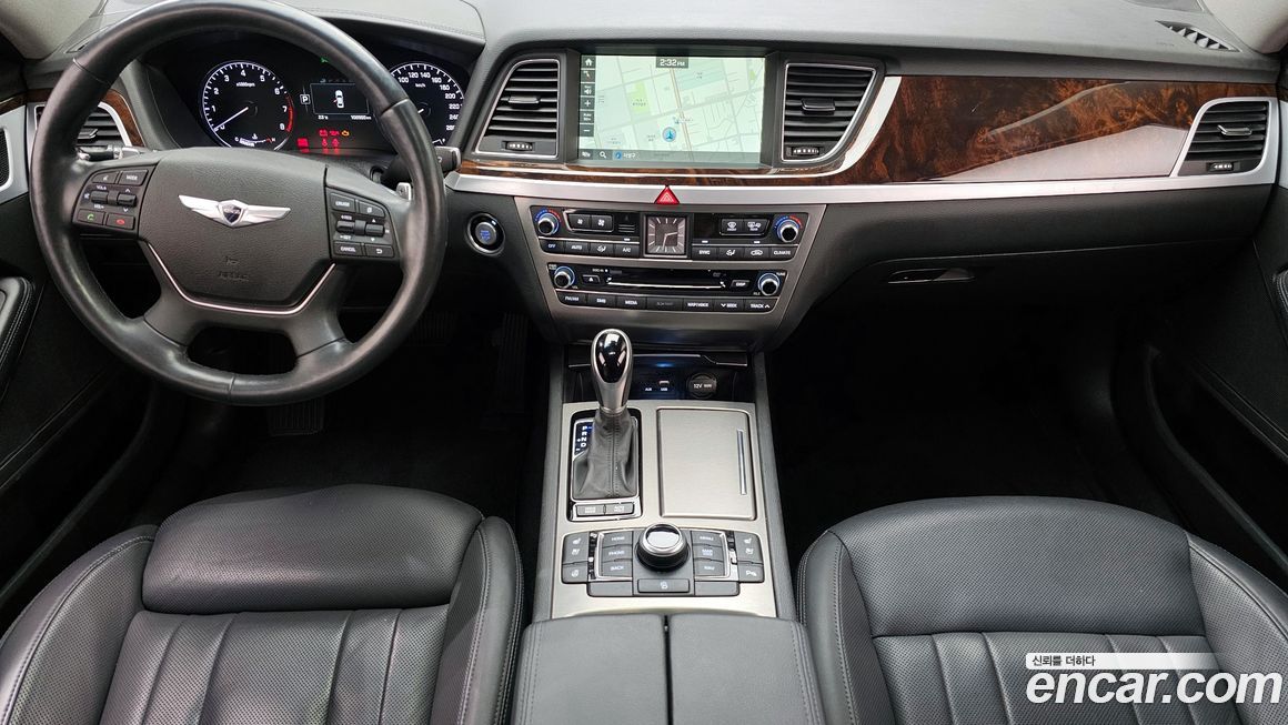 Hyundai Genesis 2014