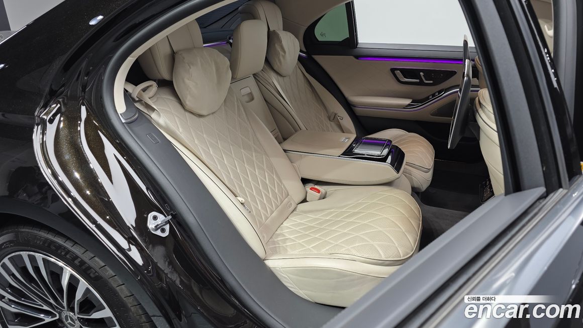 Mercedes-Benz S-Class 2022