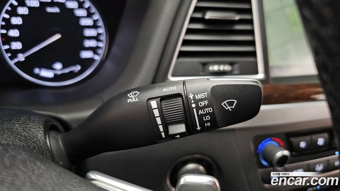 Hyundai Genesis 2014