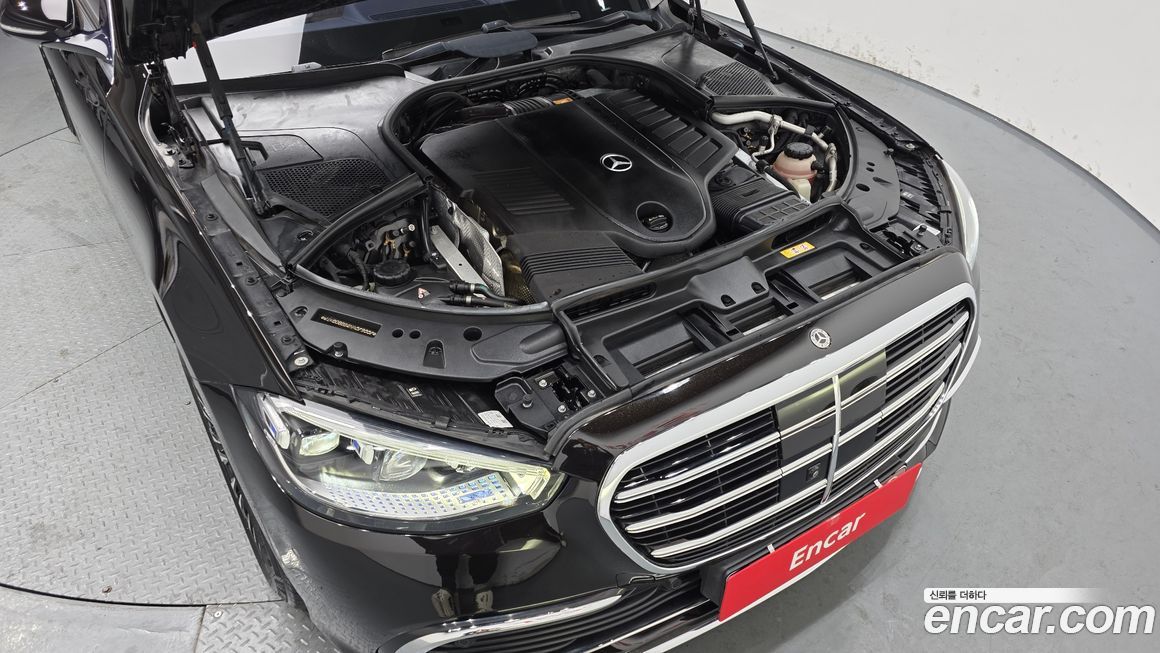 Mercedes-Benz S-Class 2022