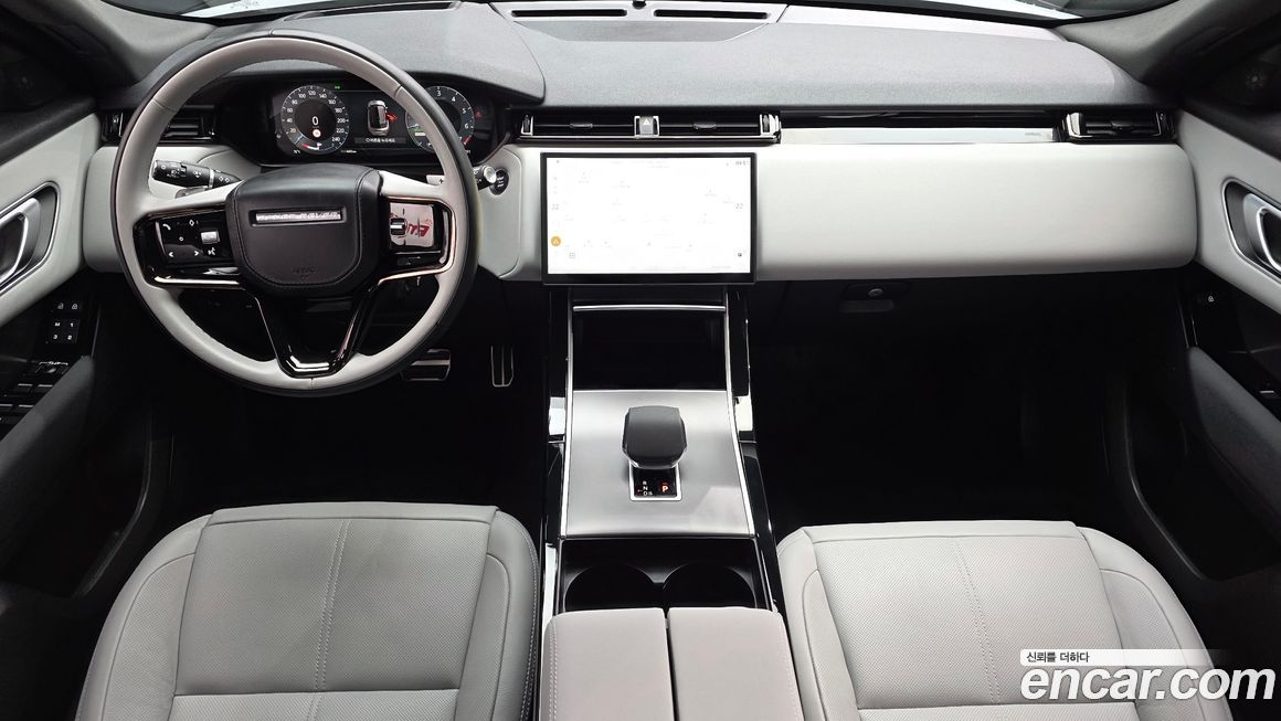 Land Rover Range Rover Velar 2024