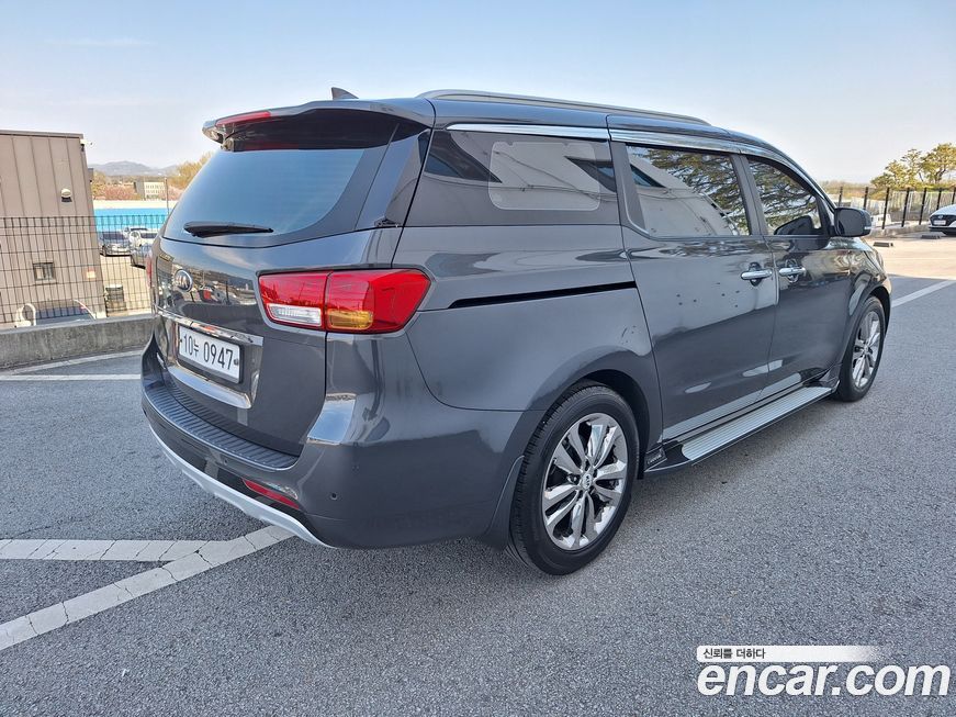 Kia Canival 2016
