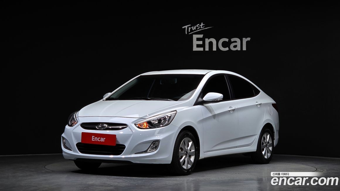 Hyundai Accent 2015