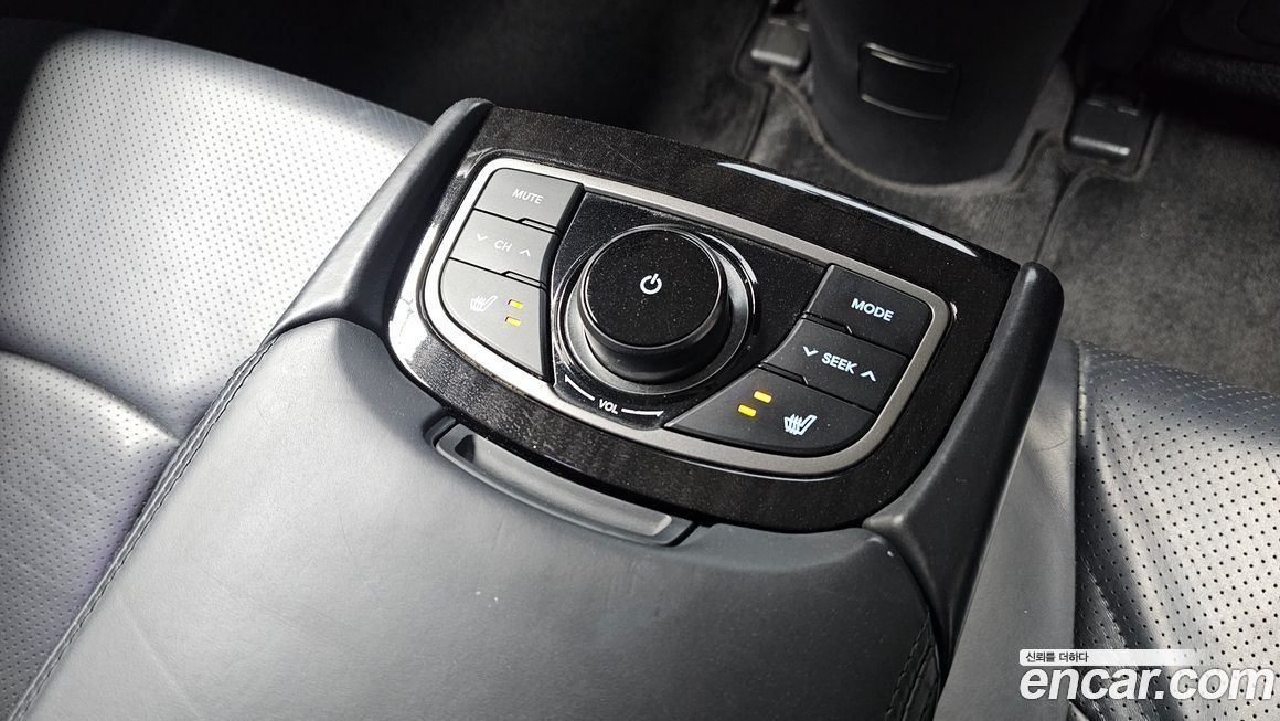 Hyundai Grandeur 2013