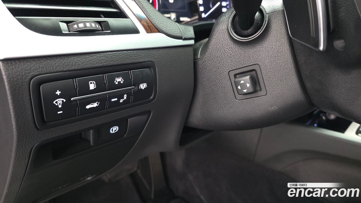 Hyundai Genesis 2016