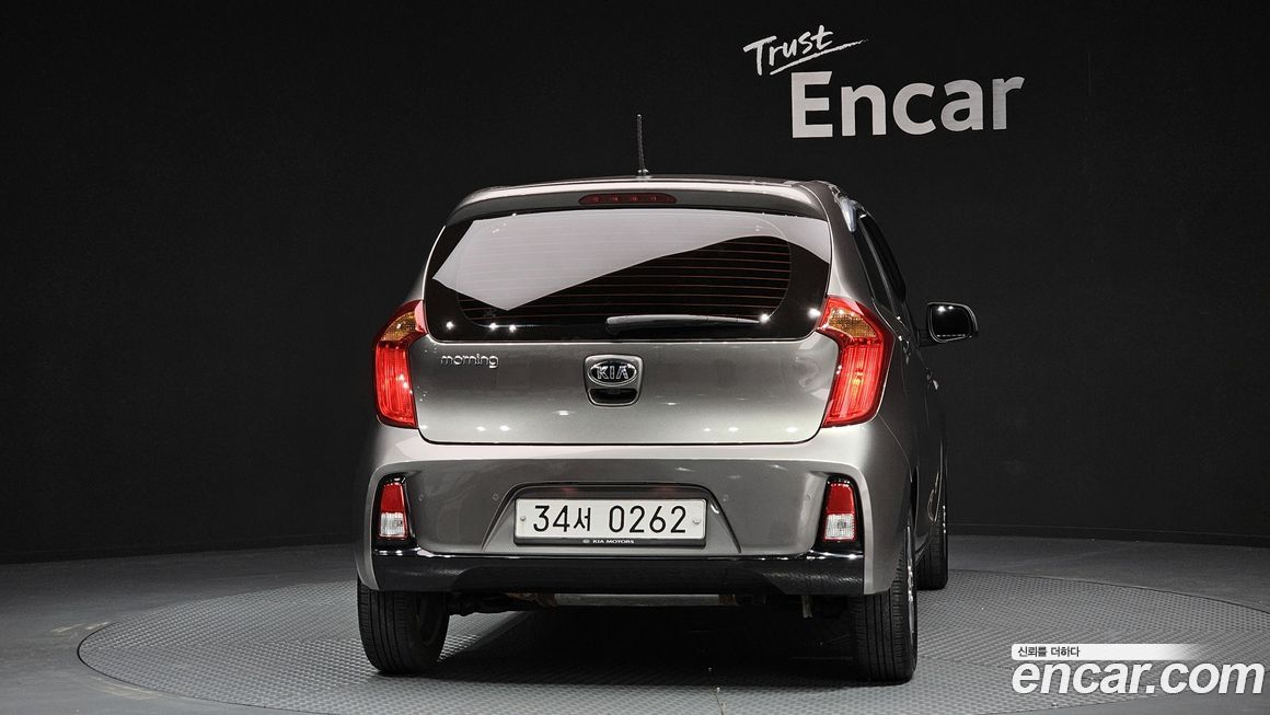 Kia morning 2016