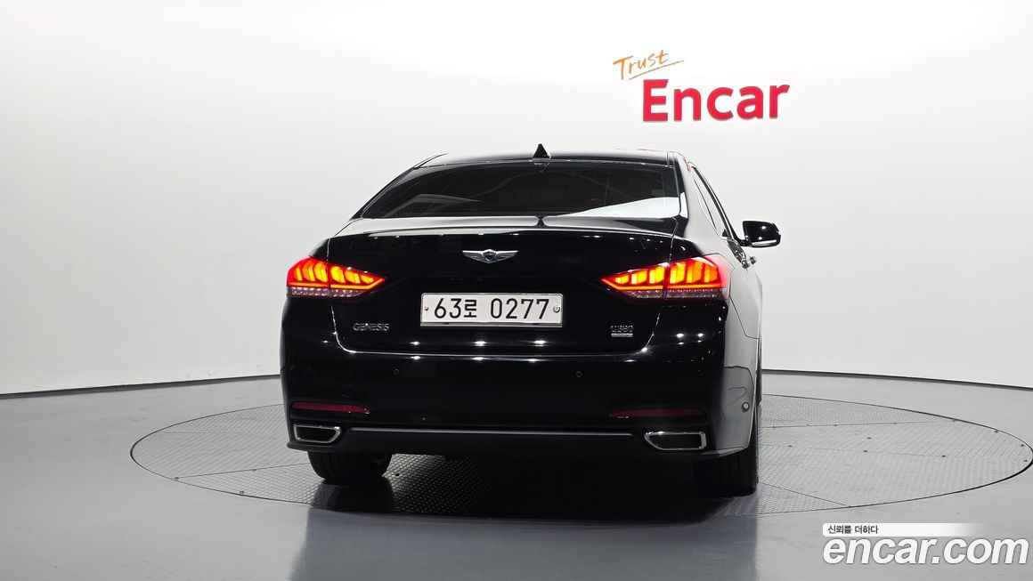 Hyundai Genesis 2016