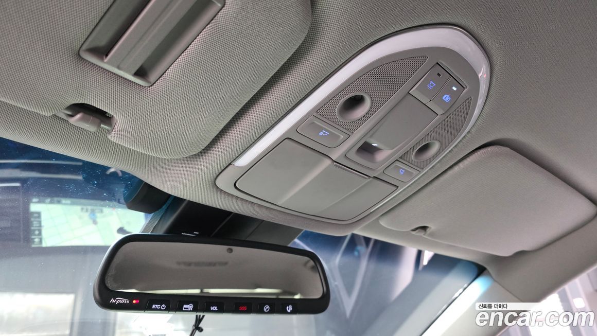 Hyundai Genesis 2016