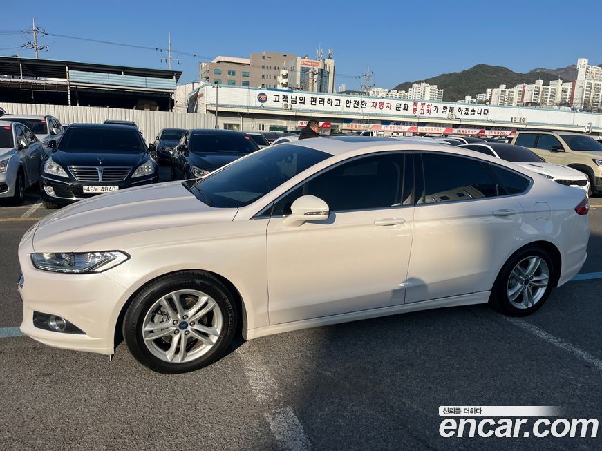 Ford Mondeo 2015