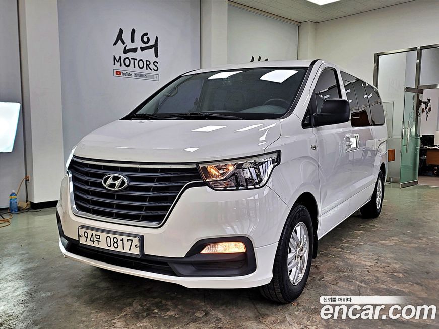 Hyundai Starex 2019