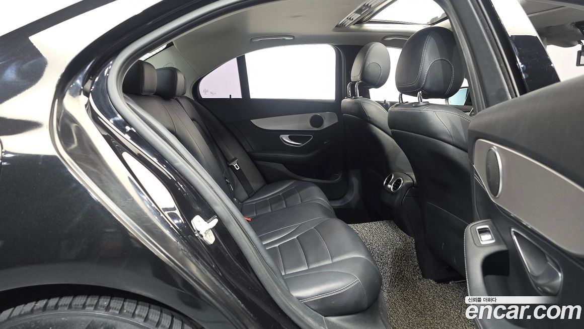 Mercedes-Benz C-Class 2015