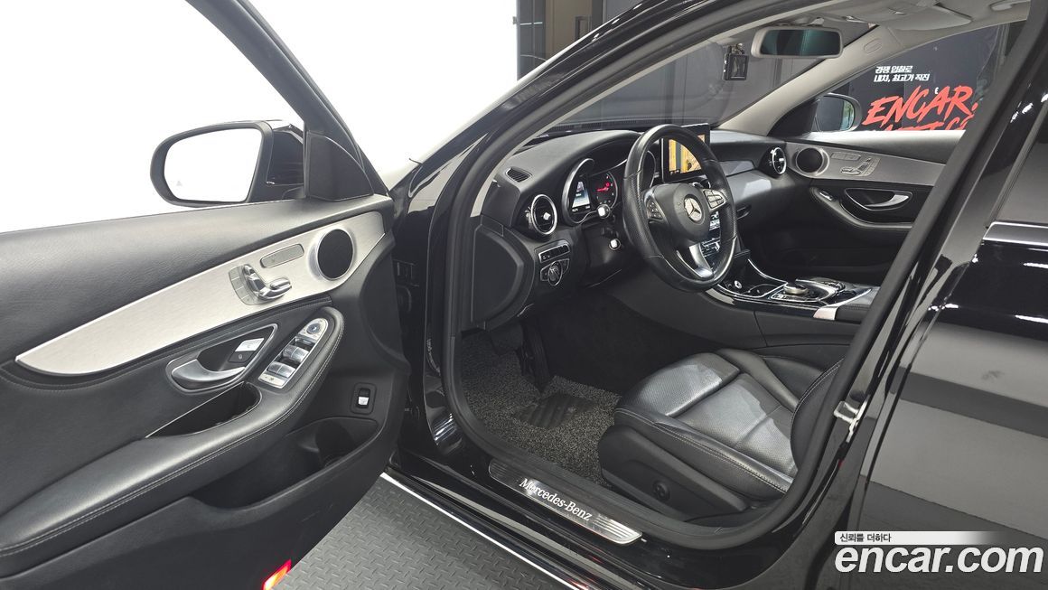 Mercedes-Benz C-Class 2015