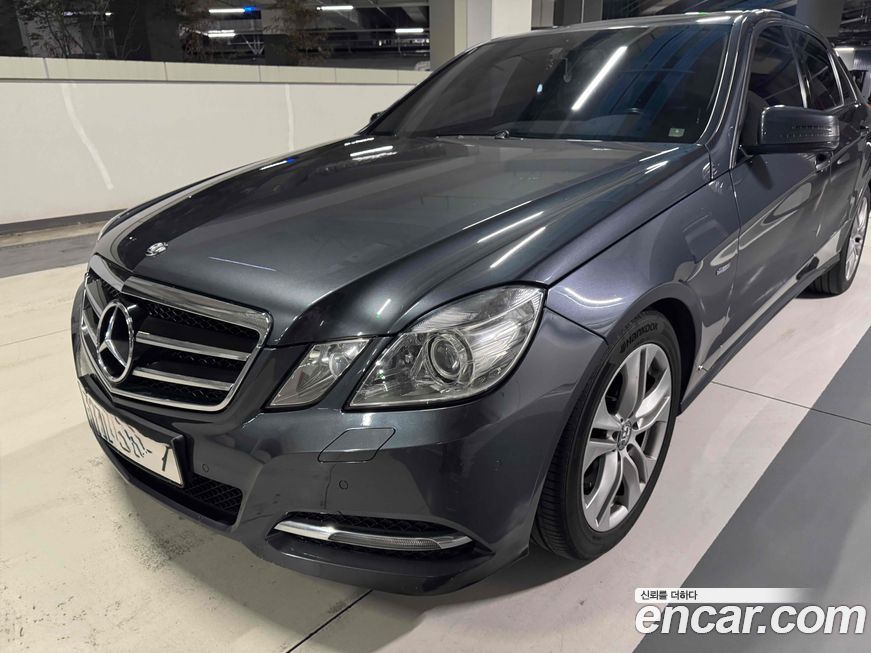 Mercedes-Benz E-Class 2011