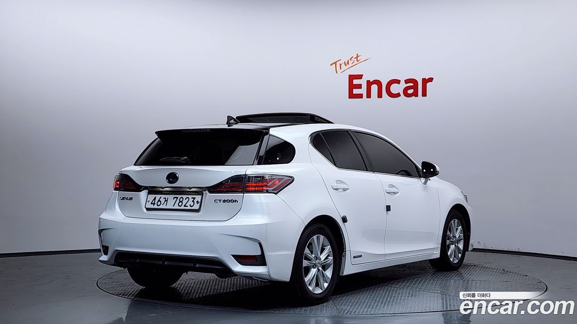 Lexus CT200h 2017