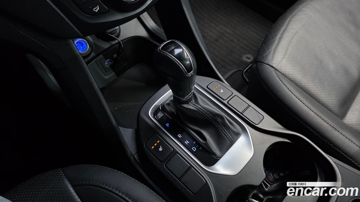 Hyundai Santafe 2016