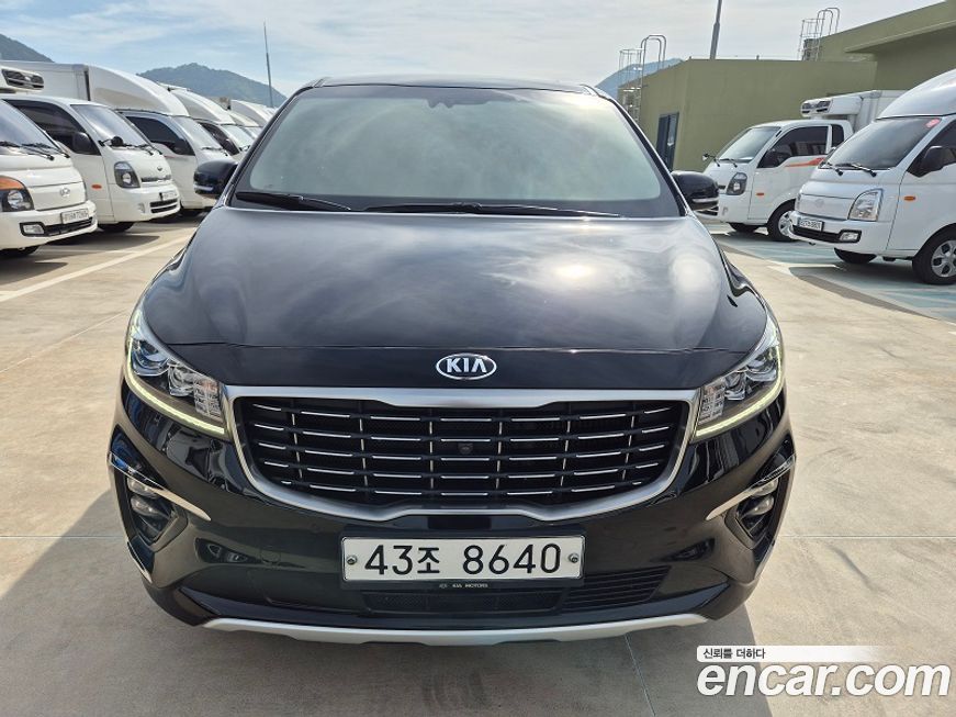Kia Canival 2019